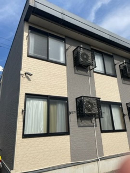 レオパレストマトハイツ109の外観