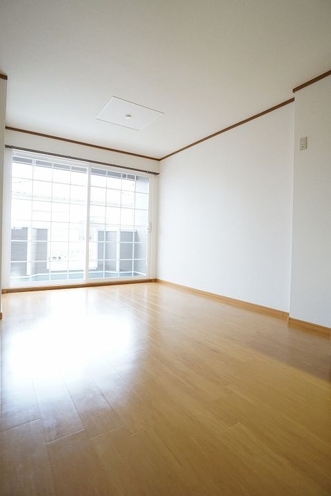 トワイエM&M3の居間