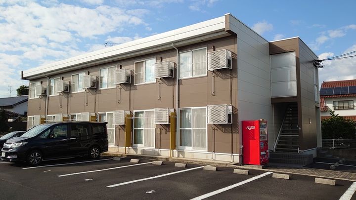 レオパレスカメリアガーデン202の外観