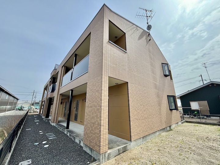 新向陽の外観