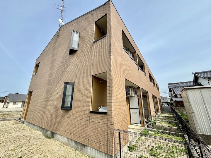 新向陽の外観