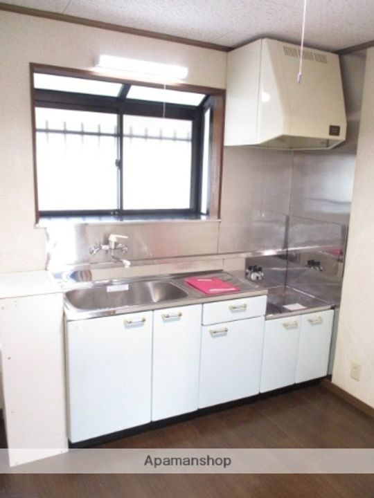 メゾンK&A102のキッチン