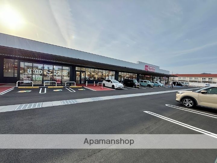 メゾンK&A102の周辺