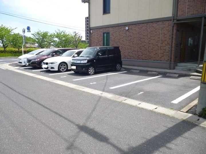 プティ・クールのその他画像