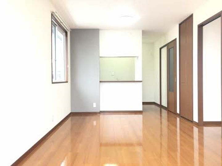 ラフォーレ B棟の居間
