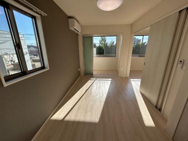 (仮)スターテラスⅡ大塚B棟 1K1LDKの居間