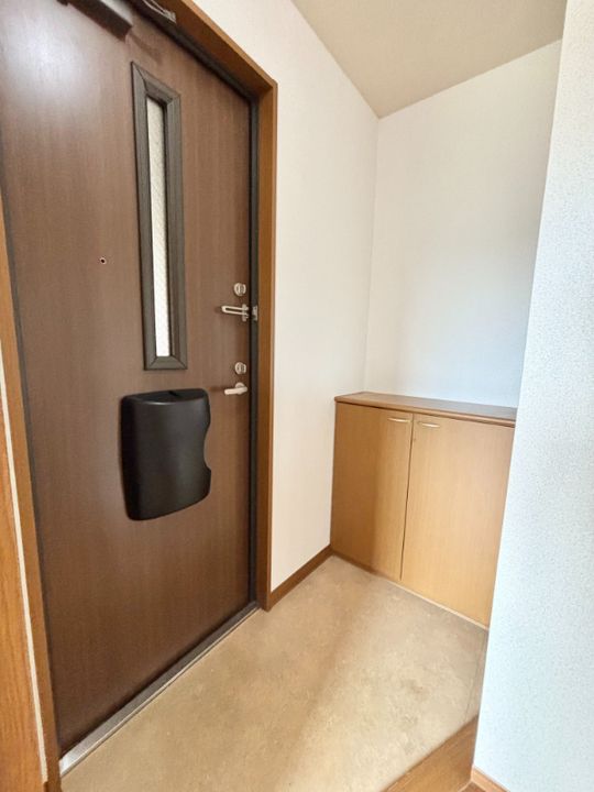 クレールコート A棟の玄関