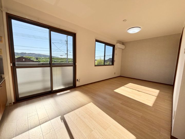 クレールコート A棟の居間