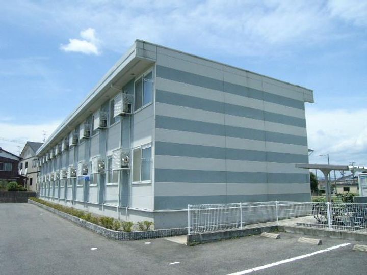 レオパレスレフォルム101の外観