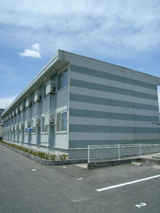 レオパレスレフォルム101の外観