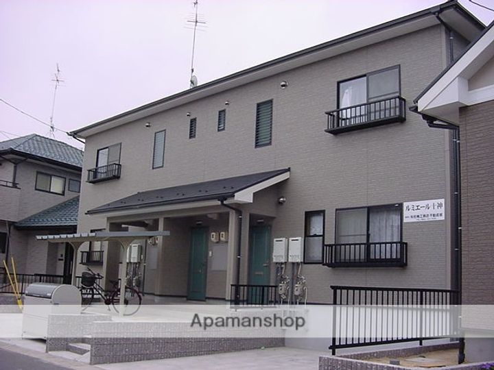 ルミエール十神102の外観