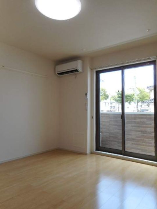 グランツ Mの居間