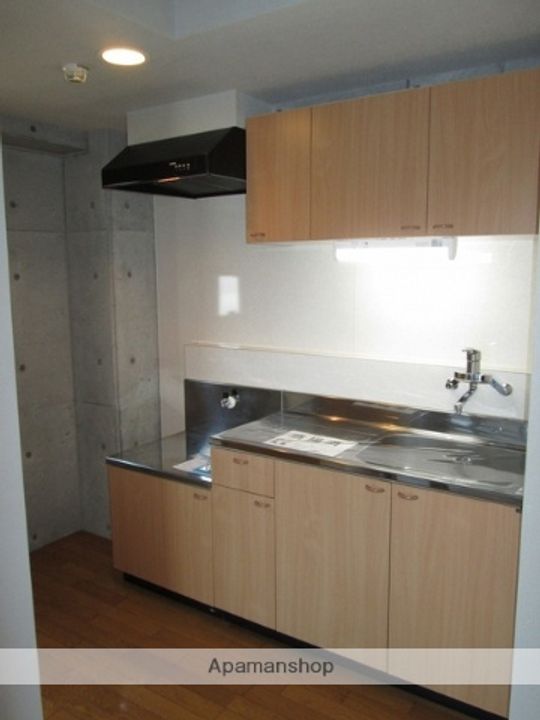 AP袖師103のキッチン