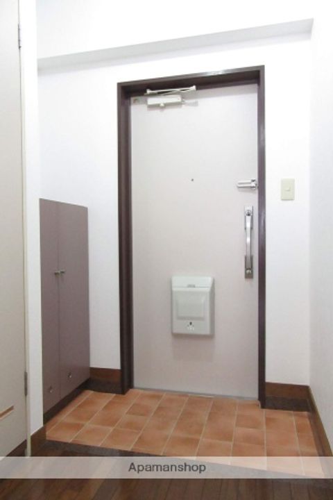 カサ・ローゼ浜乃木PARTⅢの玄関