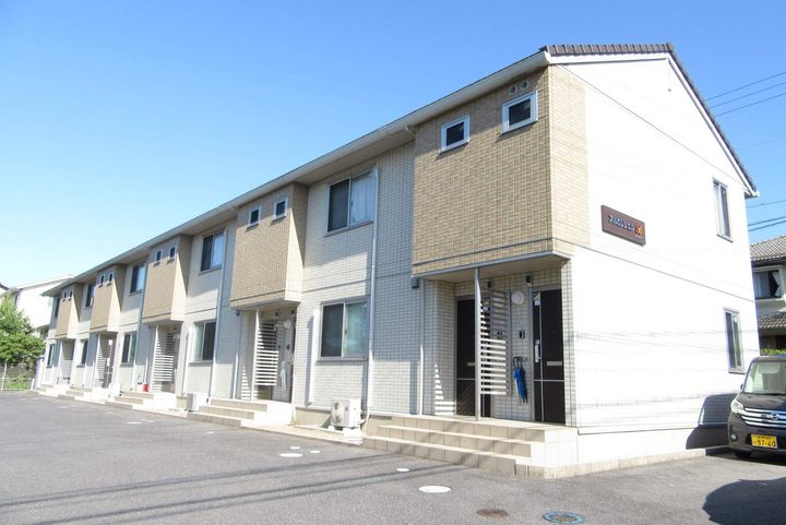 アルカンシェル B棟の外観