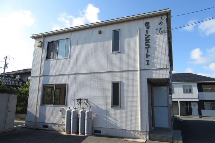 島根県松江市八雲台1丁目の賃貸アパートの外観