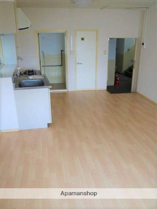 フレール津倉305の内装