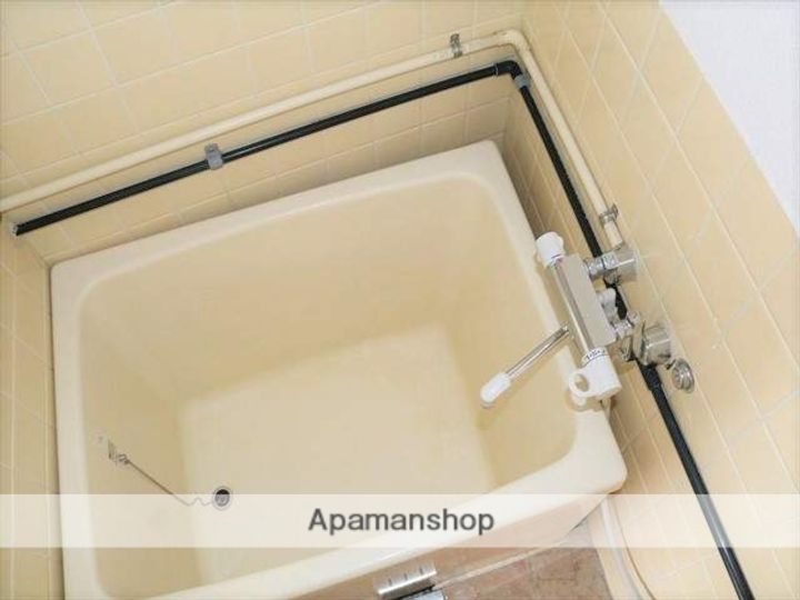 フレール津倉305の風呂