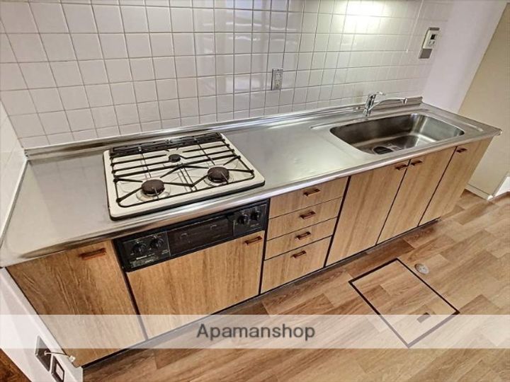 デューク兵団203の内装