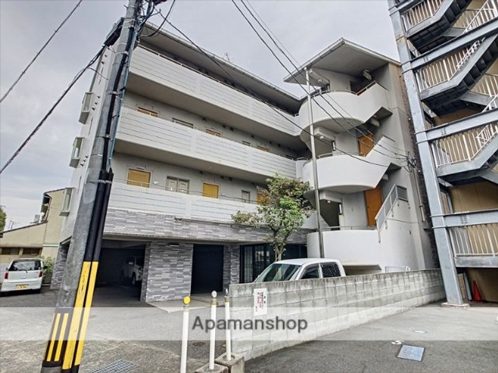 Fマンションの外観