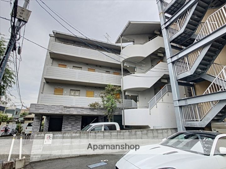 Fマンションの外観