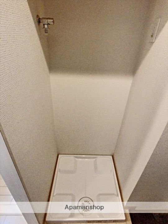 大供Aマンション101の内装