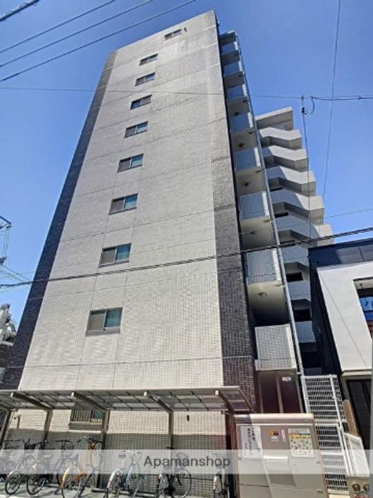 大供Aマンション101の外観