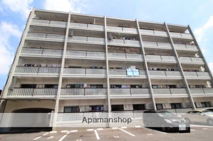 クレストコート門田の外観