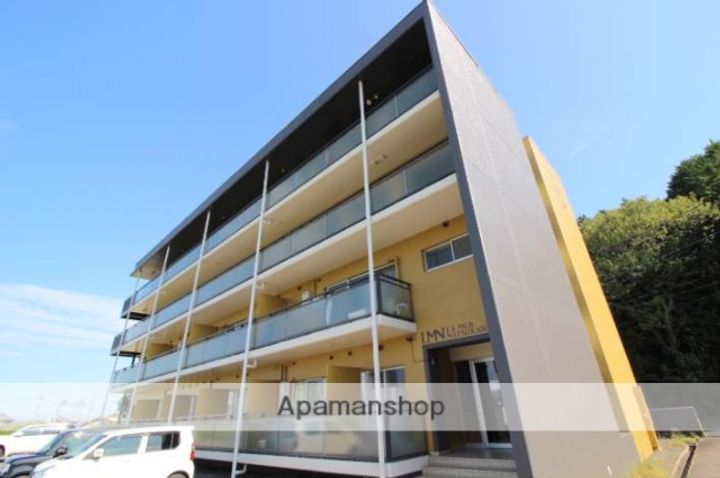 ラ・メール撫川の外観