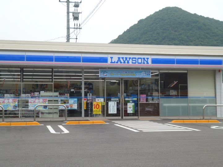 ビレッジハウス備前片上1号棟の周辺