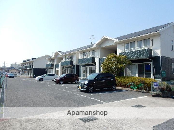 エステートSAKI B棟102の外観