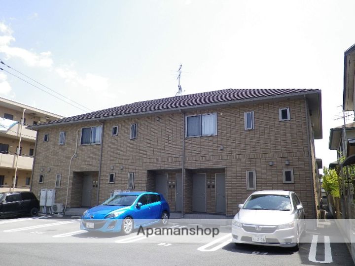 クラウンフィールドN C202の外観