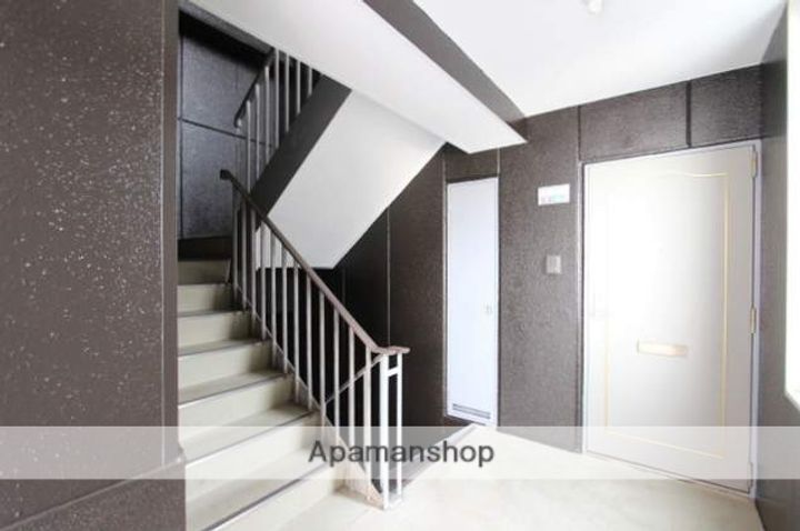 ソレイユアイワ412の外観