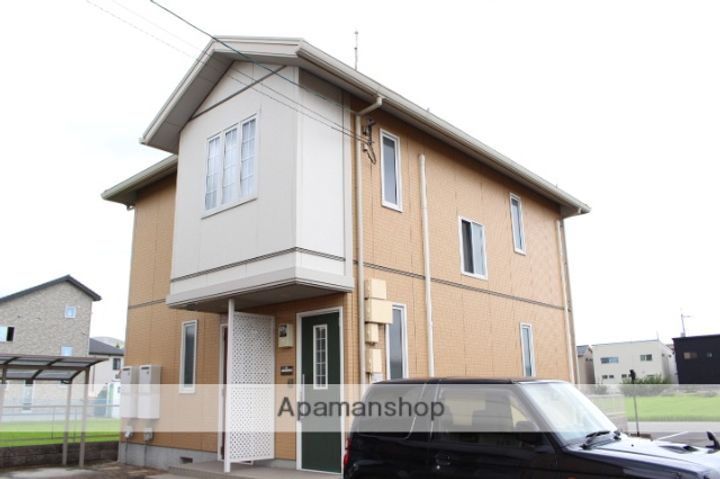 パルク・ギオーネ 六番館の外観