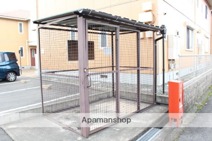 パルク・ギオーネ 六番館の外観