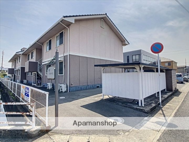 岡山県岡山市南区新保の賃貸アパートの外観