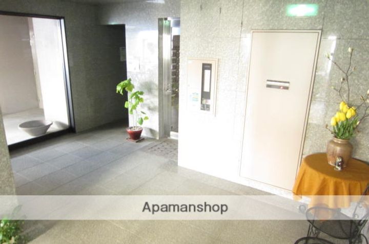 アンブシュール京橋511の外観