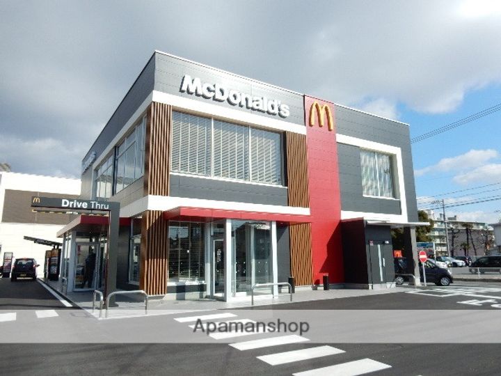 岡山県岡山市北区岡町の賃貸マンション206の周辺