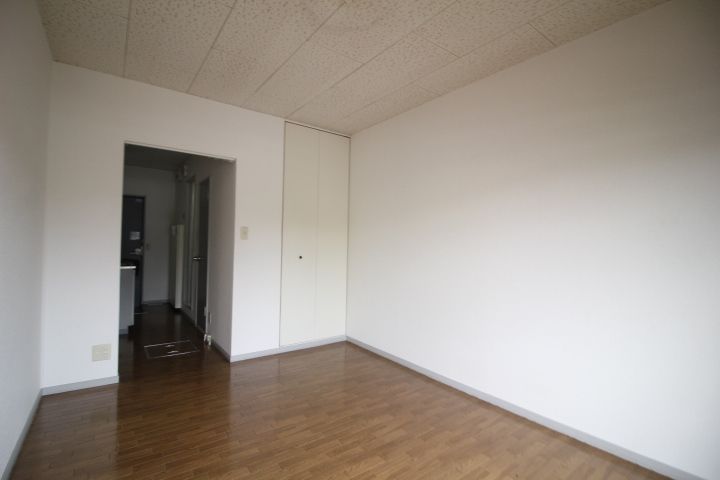 サンクオーレ青江B103の内装