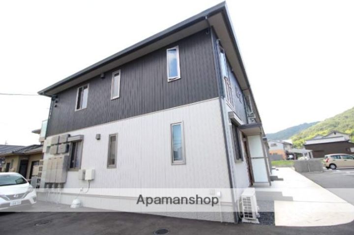 ラ・ヴィータ尾上の外観