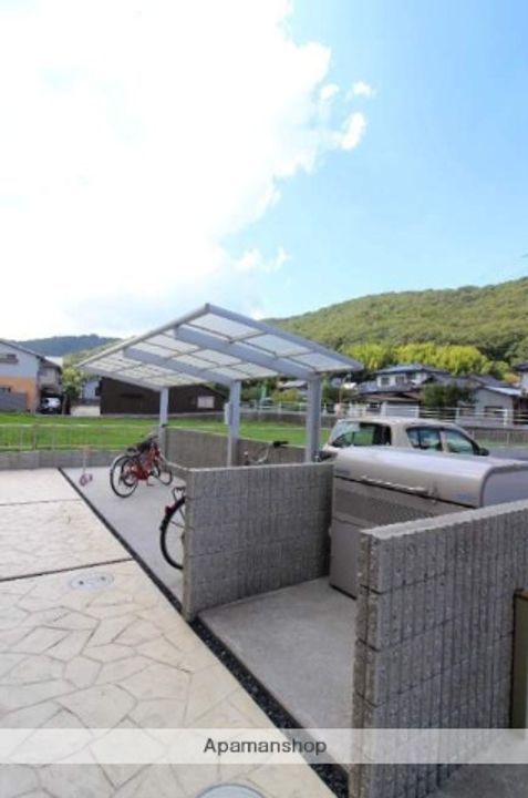 ラ・ヴィータ尾上の外観