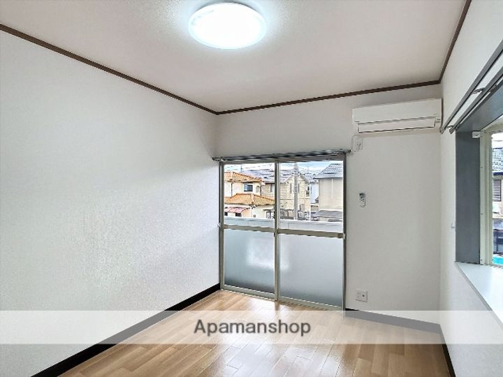 コーポ洋ランFの居間