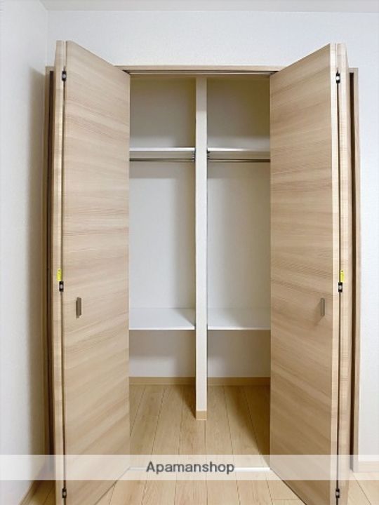 ロイヤルガーデンシティ桑田町の内装