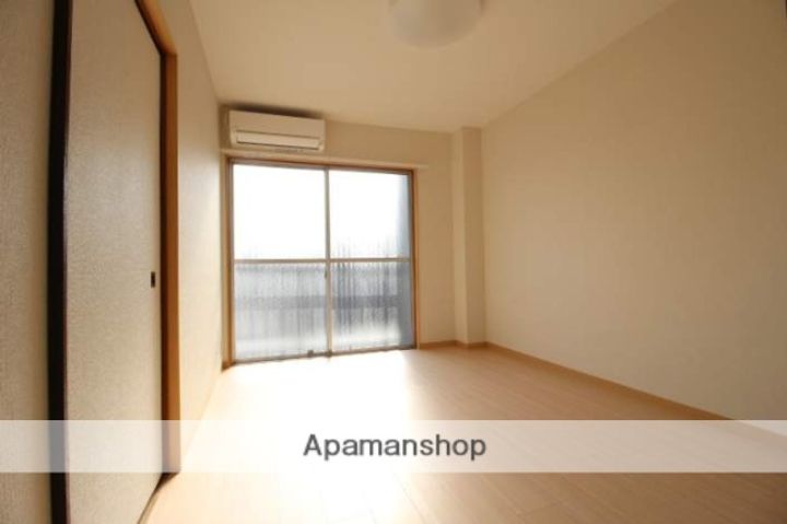 マンションちとせ302の居間