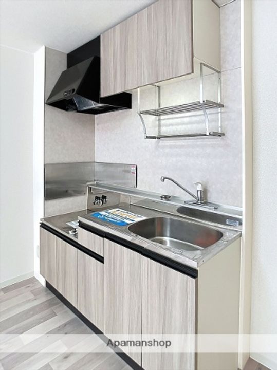 岡山県岡山市北区尾上の賃貸アパートのキッチン