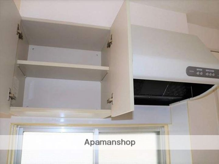 岡山県岡山市北区津倉町2丁目の賃貸マンションの内装