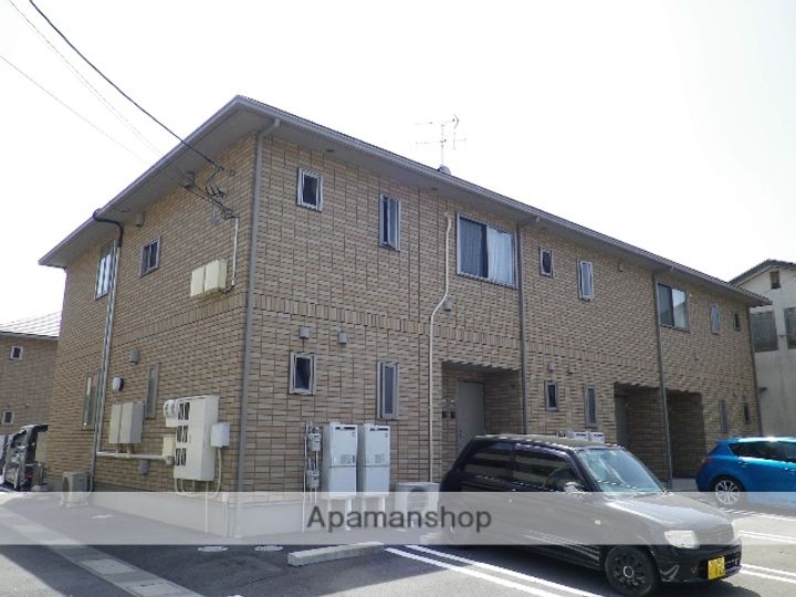 岡山県岡山市北区撫川の賃貸アパートの外観