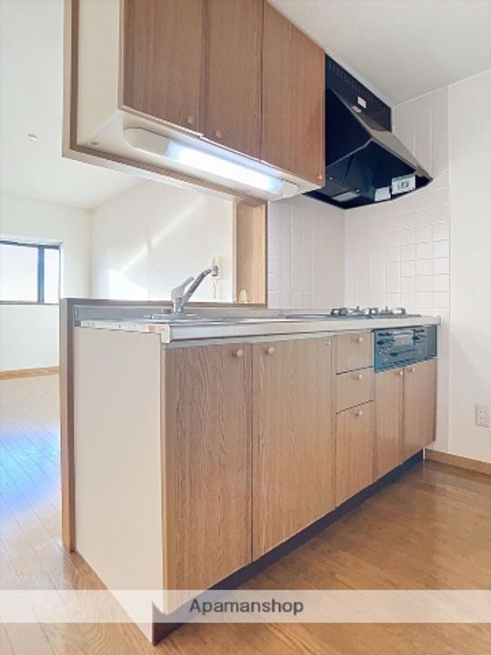 岡山県岡山市南区平福2丁目の賃貸マンションのキッチン