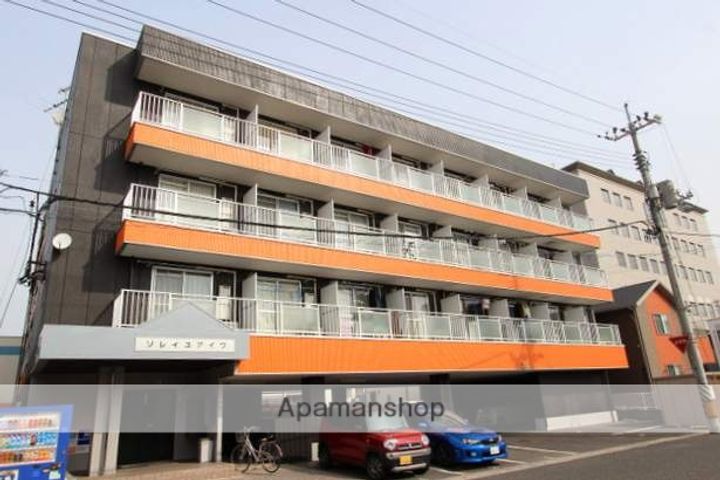 岡山県岡山市北区今2丁目の賃貸マンションの外観