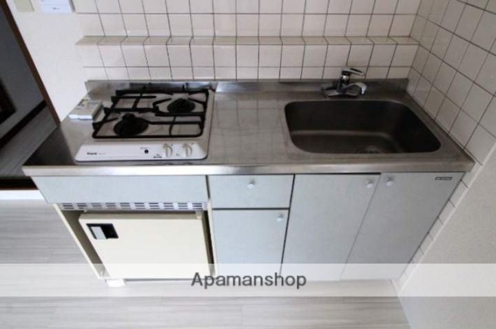 岡山県岡山市北区下中野の賃貸アパートの内装